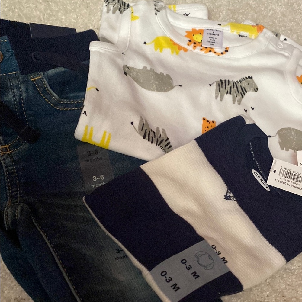 Old Navy Navy and White Baby Sweater